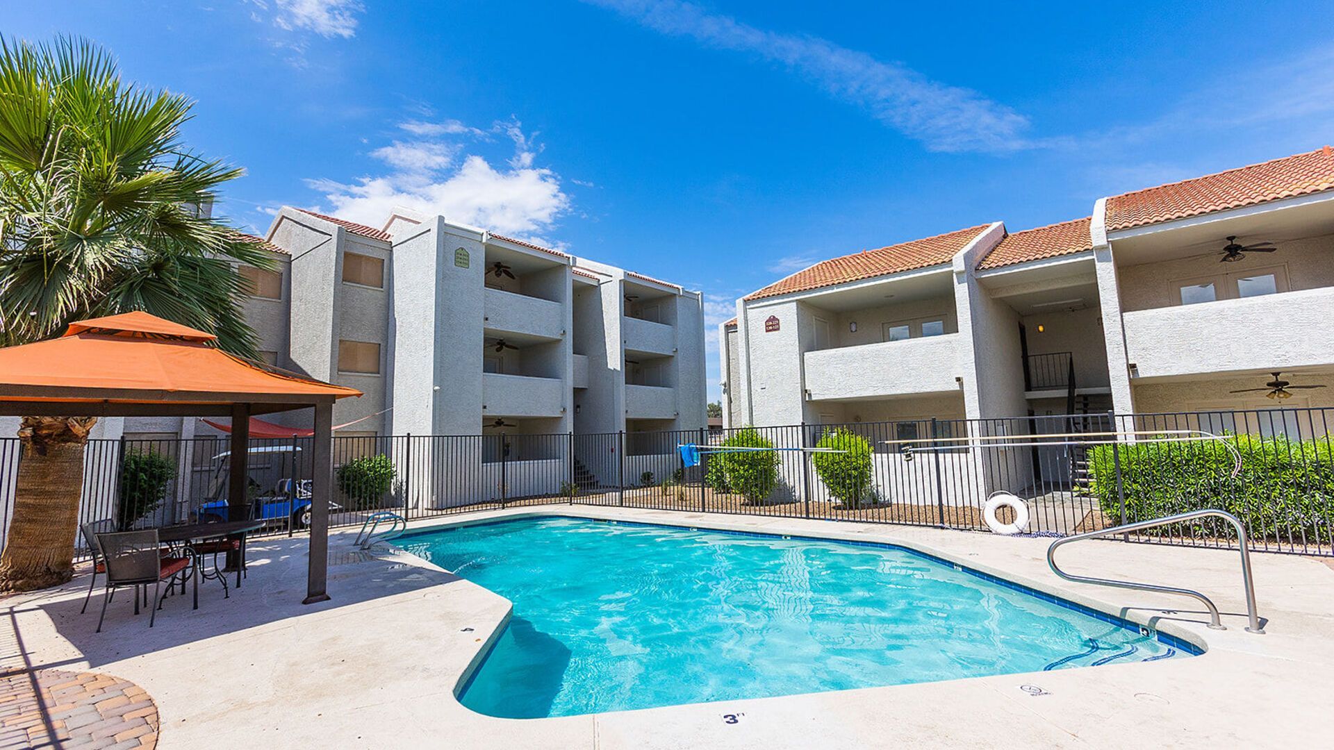 Element at Tempe North exterior