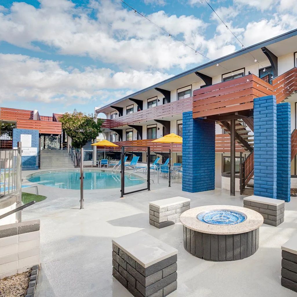 Apache Lofts exterior