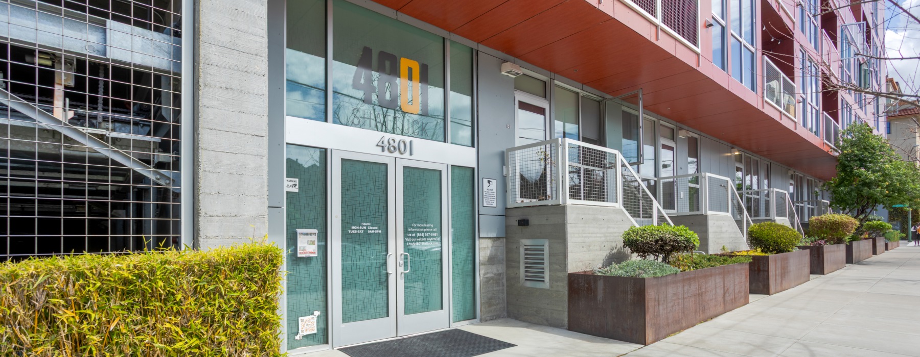 4801 Shattuck exterior