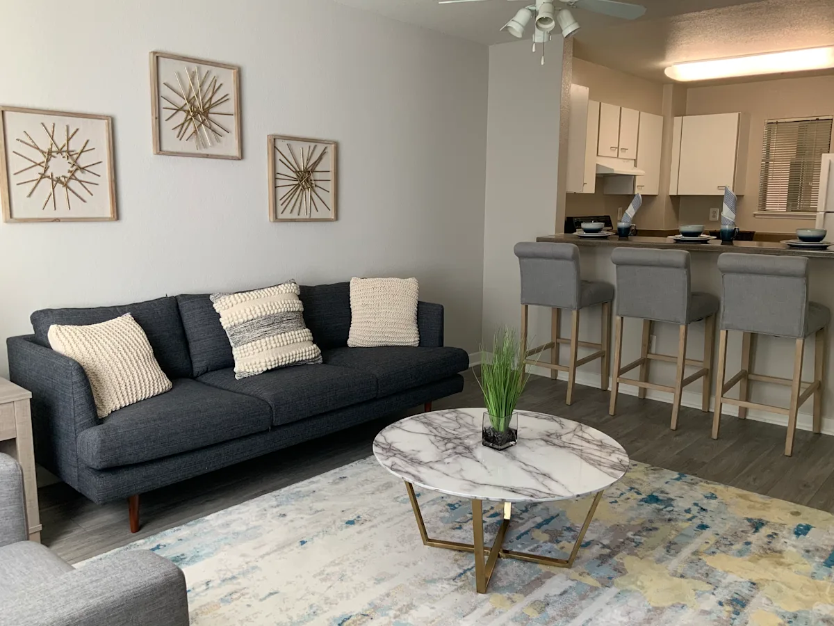 Del Norte Place Apartment Homes Amenities