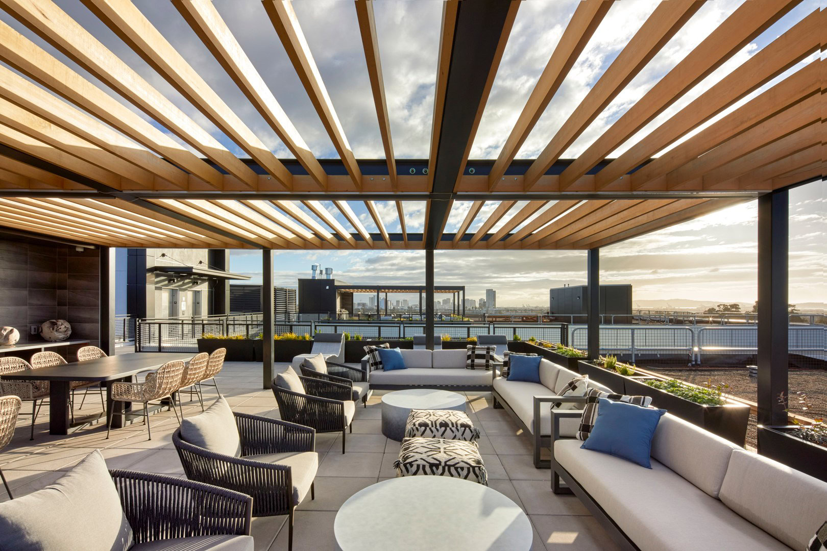 The Logan Amenities