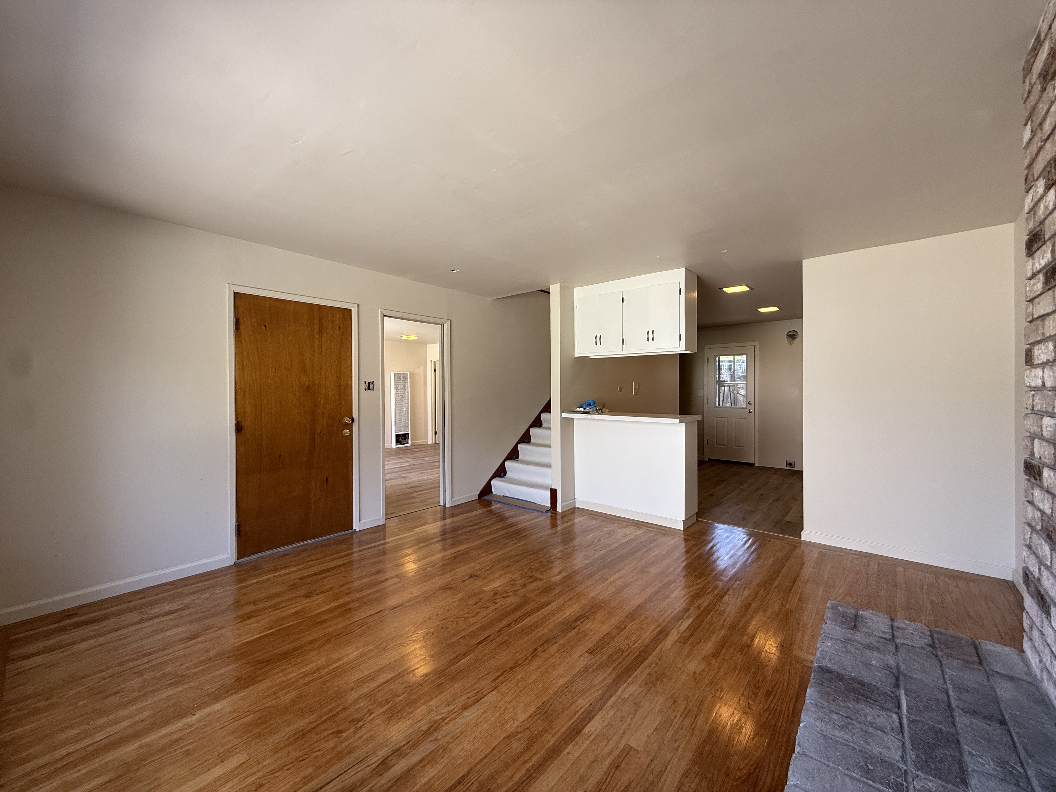 1818 Stuart Street Amenities