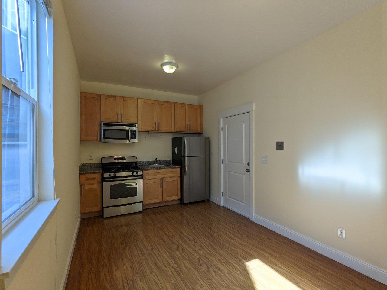 2210 Durant Ave Amenities