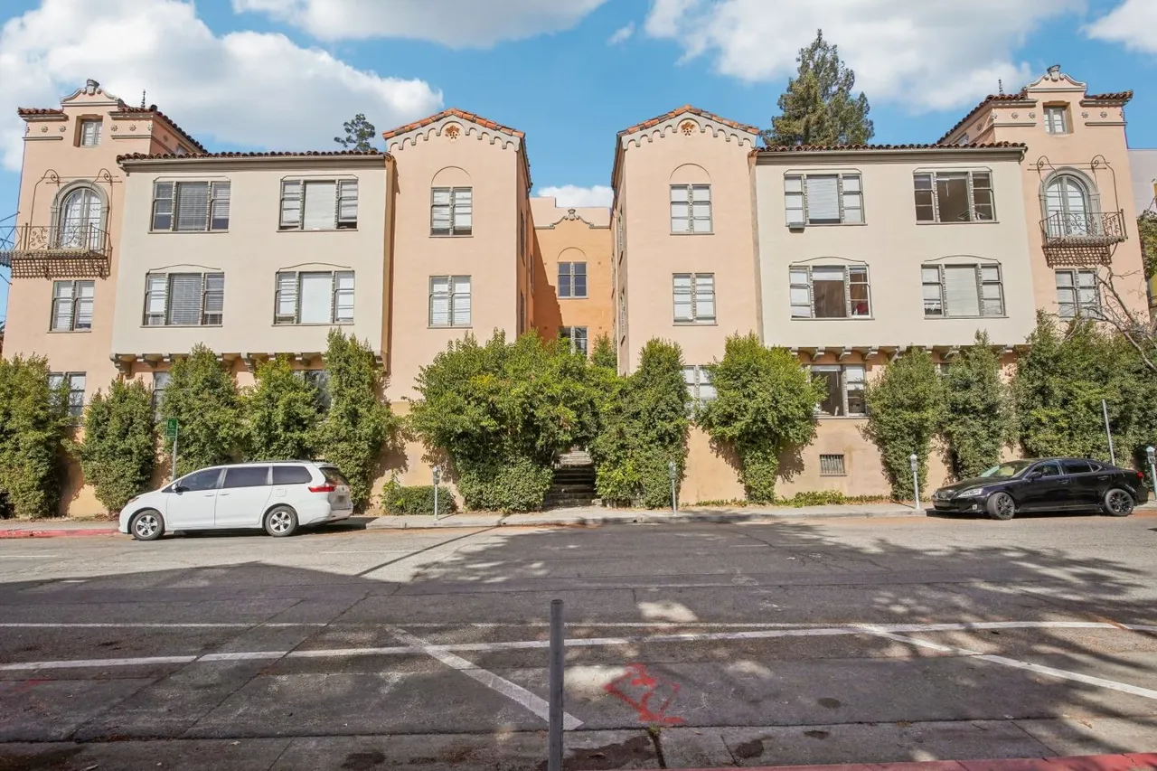 2605 Haste Street exterior