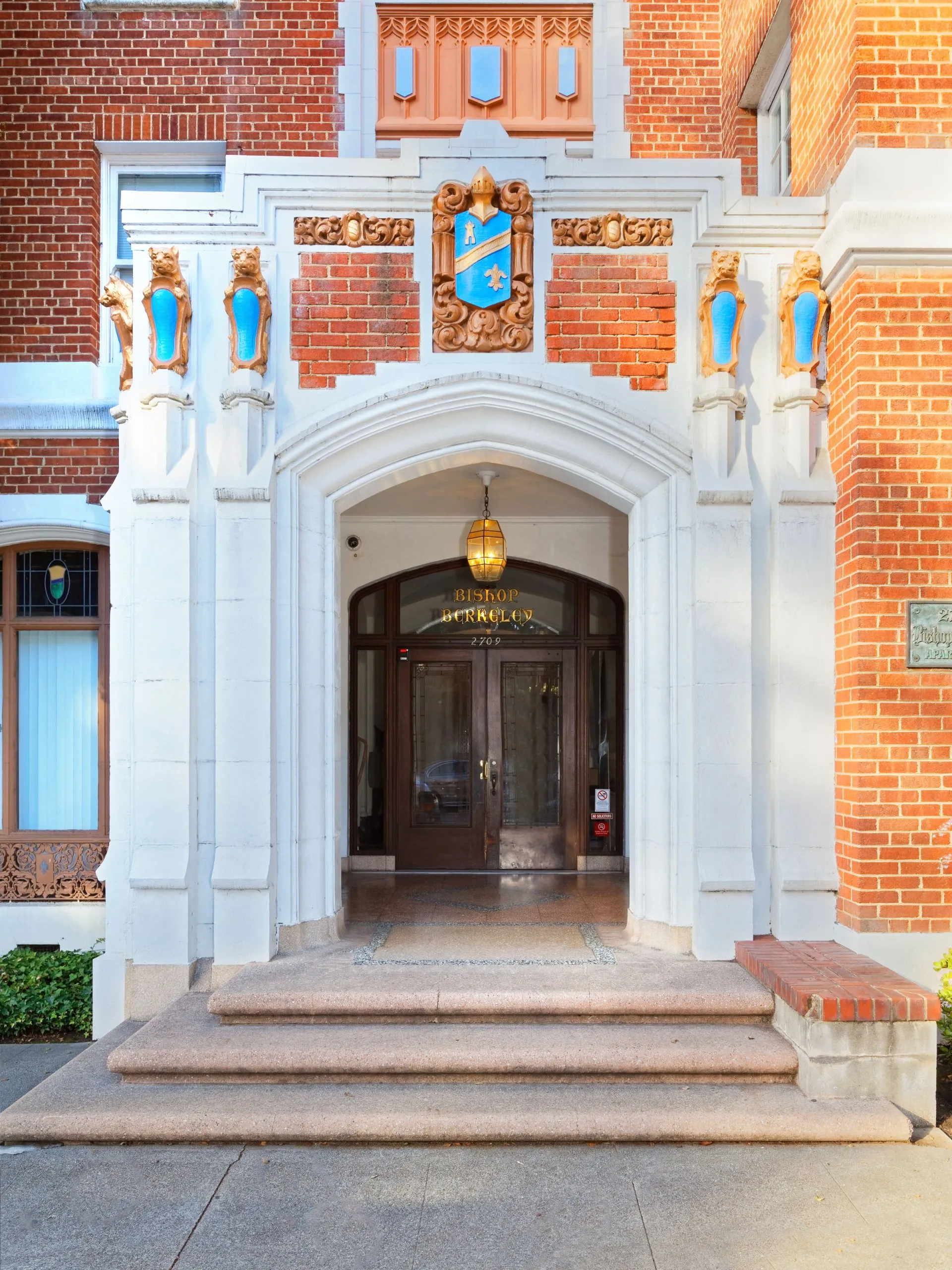 Bishop Berkeley exterior