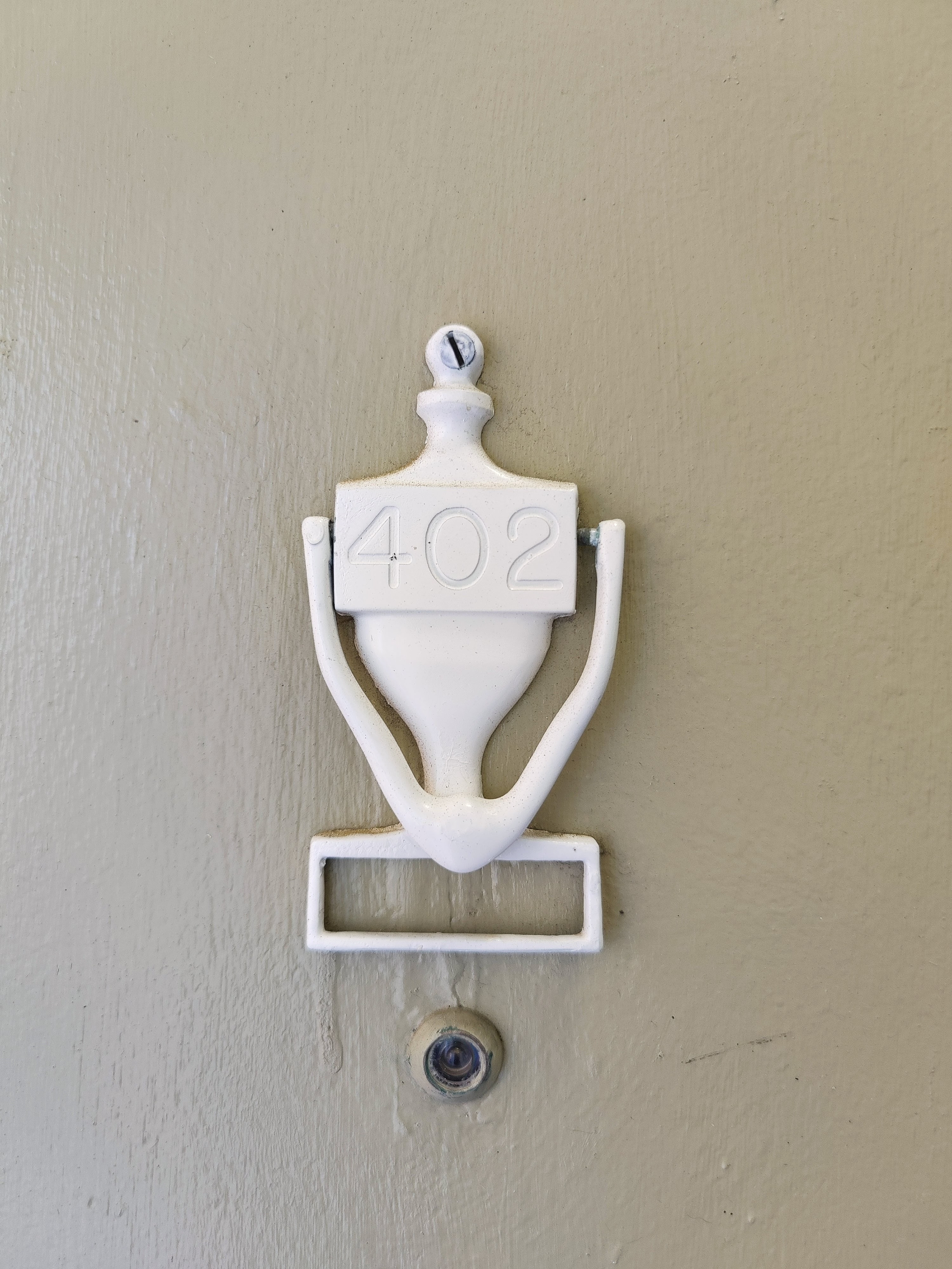 2230 Dwight exterior