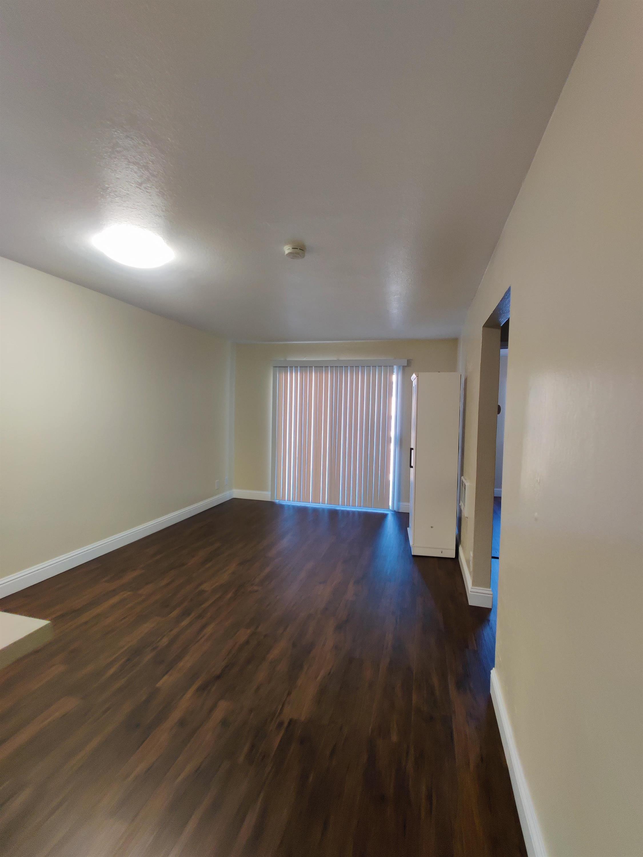 2732 Haste Amenities