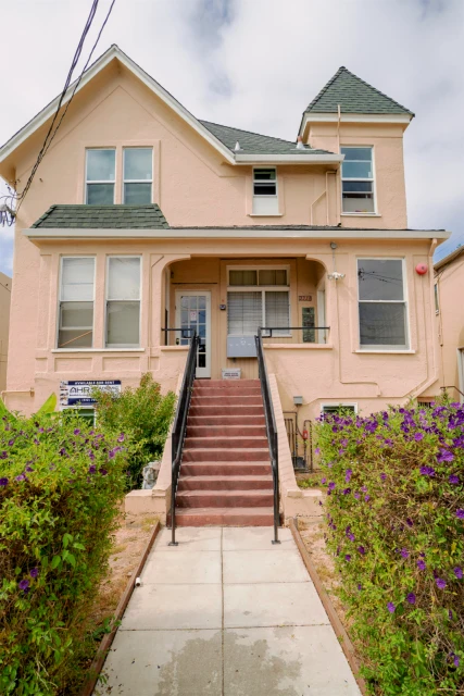 Dwight House exterior