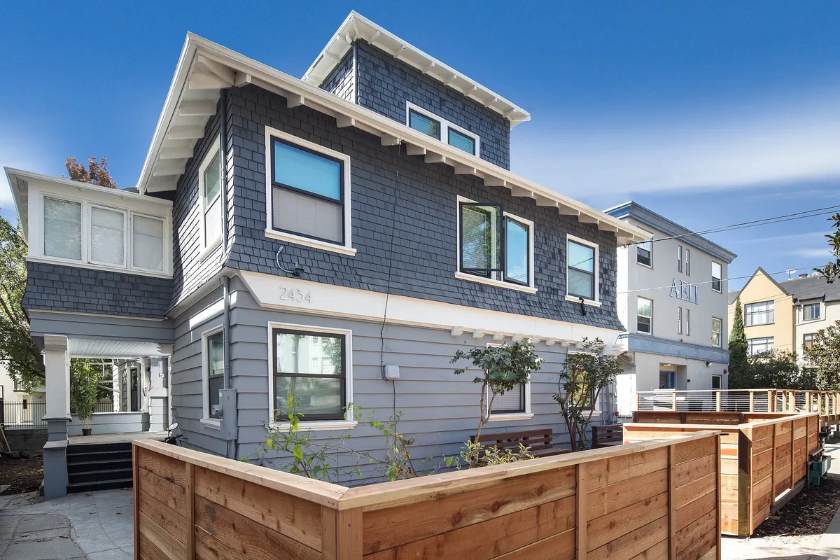 2434 Piedmont exterior
