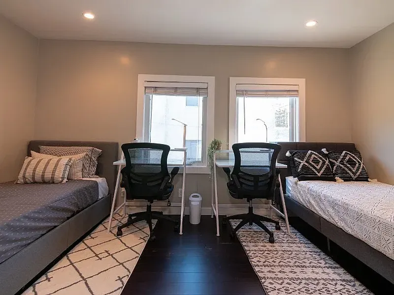2434 Piedmont Exterior