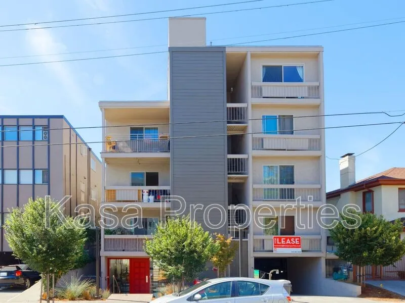 373 Staten Amenities