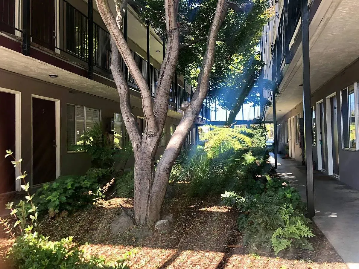 Claremont Park Apartments exterior