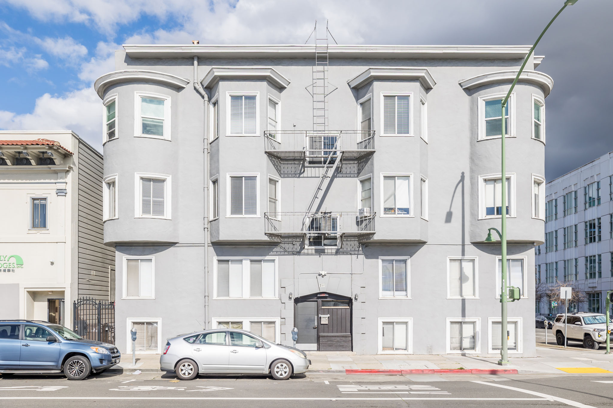 150 11th Street Apartments exterior