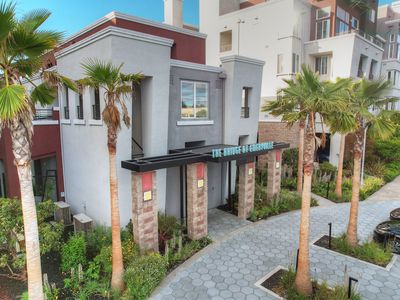 Bridgecourt Apartments Amenities
