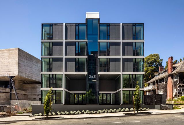 The Durant Exterior