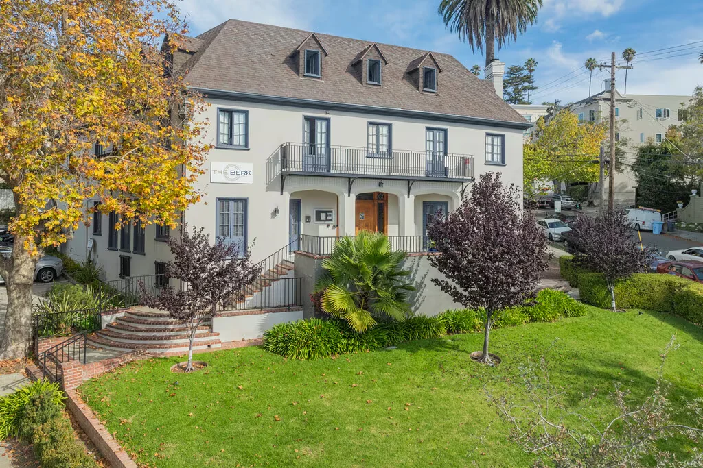 2311 Le Conte exterior