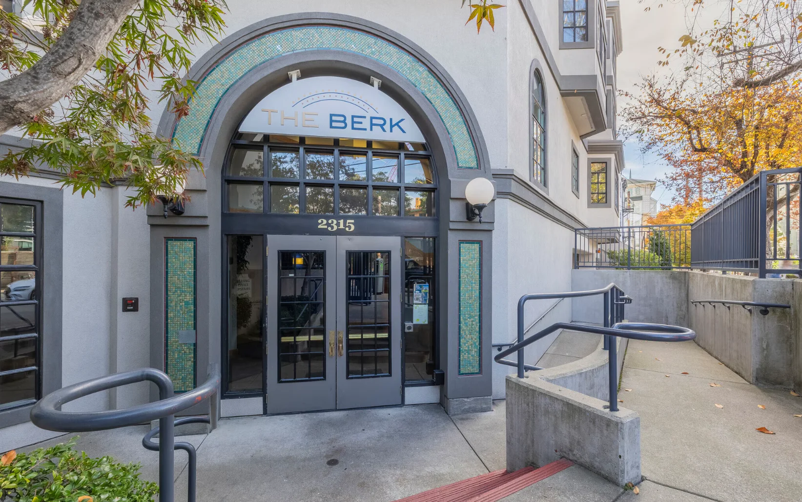 2315 College exterior