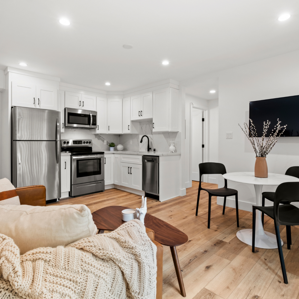 2701 Durant exterior