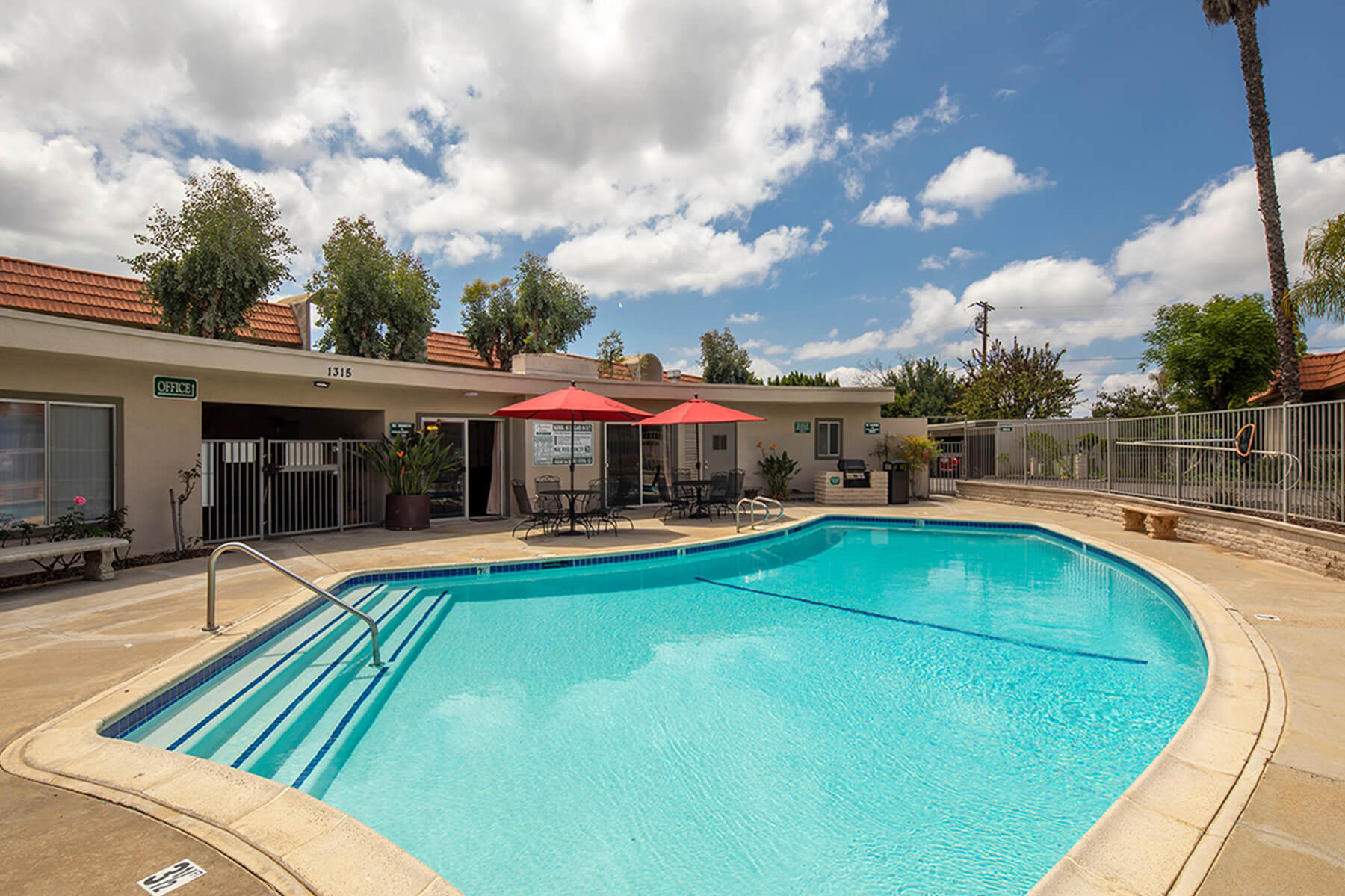 Fountain Estates Apartments exterior