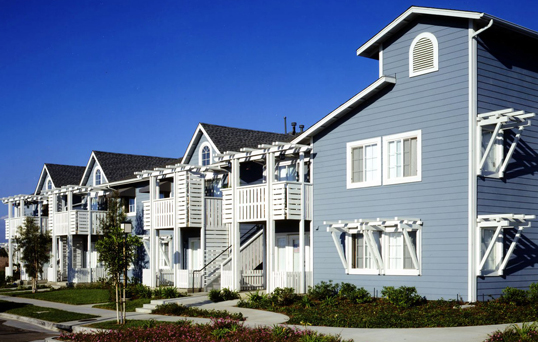 Poinsettia Station Apartments exterior