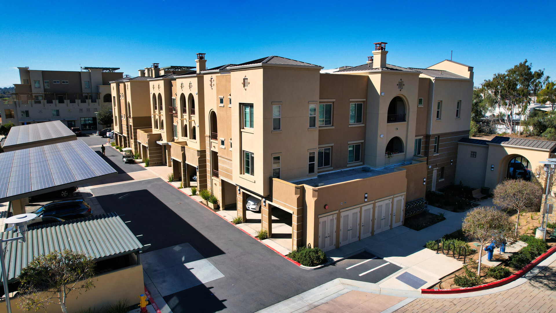 Promenade at Creekside exterior