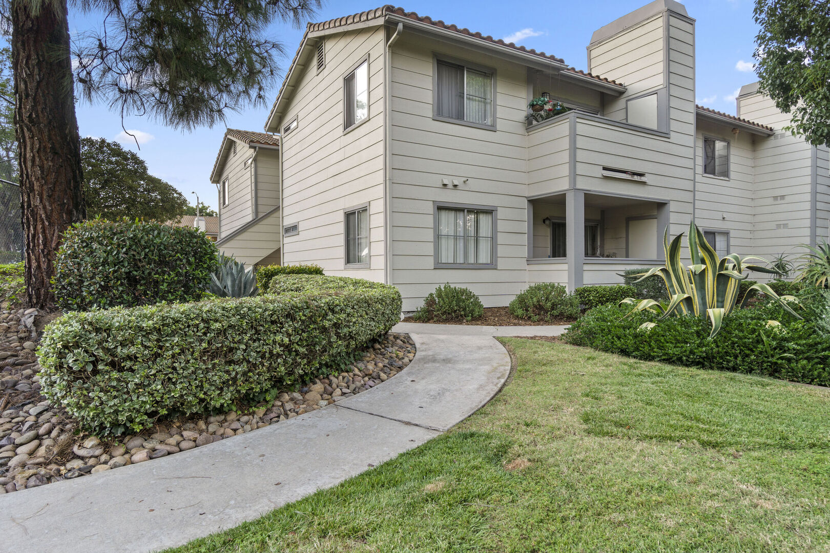 Reidy Creek Apartments Exterior