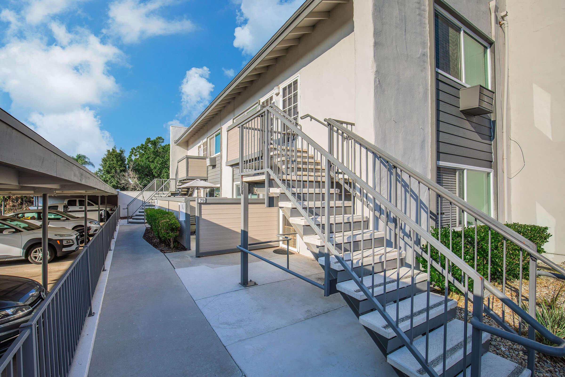 Vista Sun Apartments Exterior