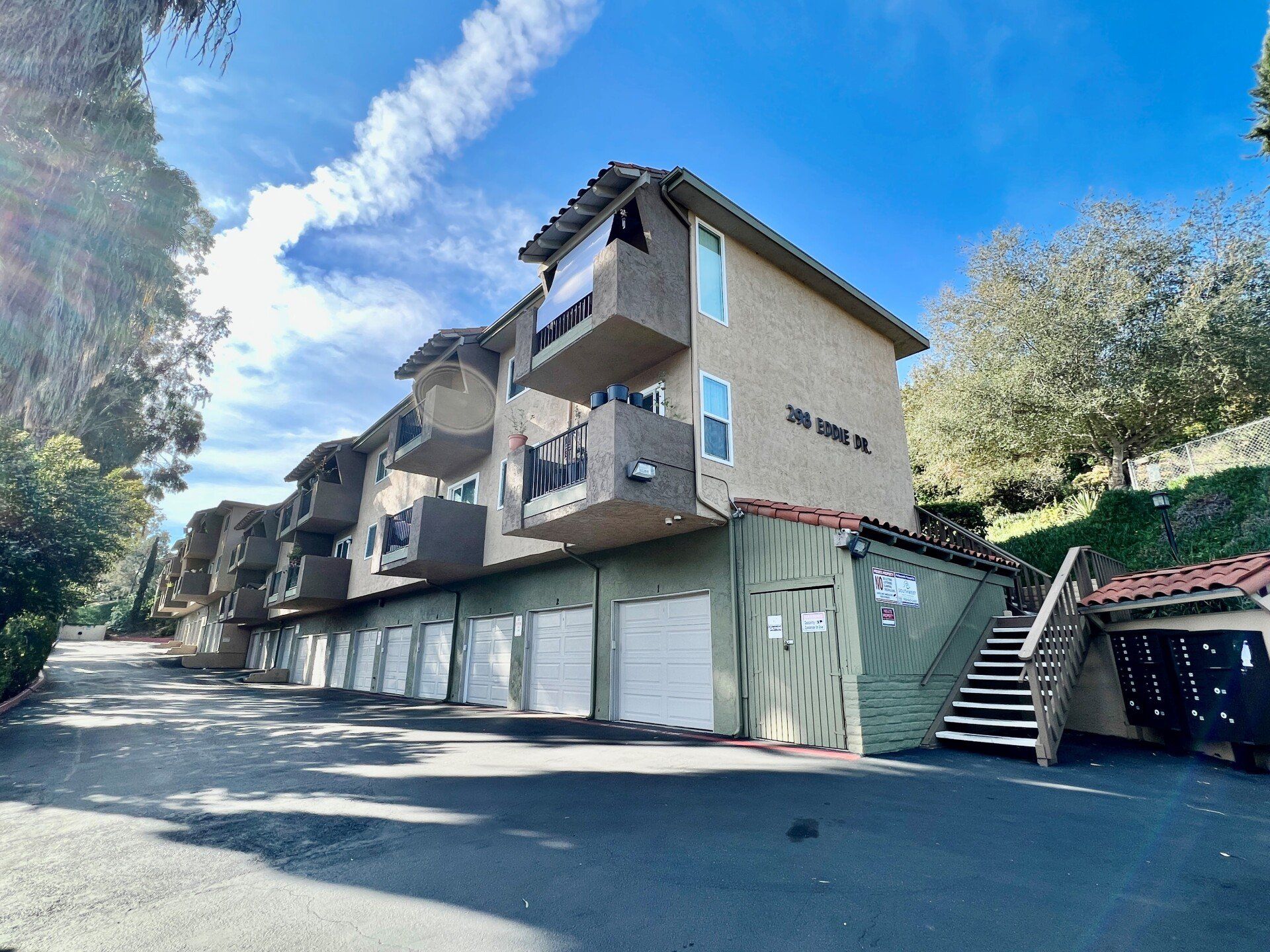Vista Village Apartments Exterior
