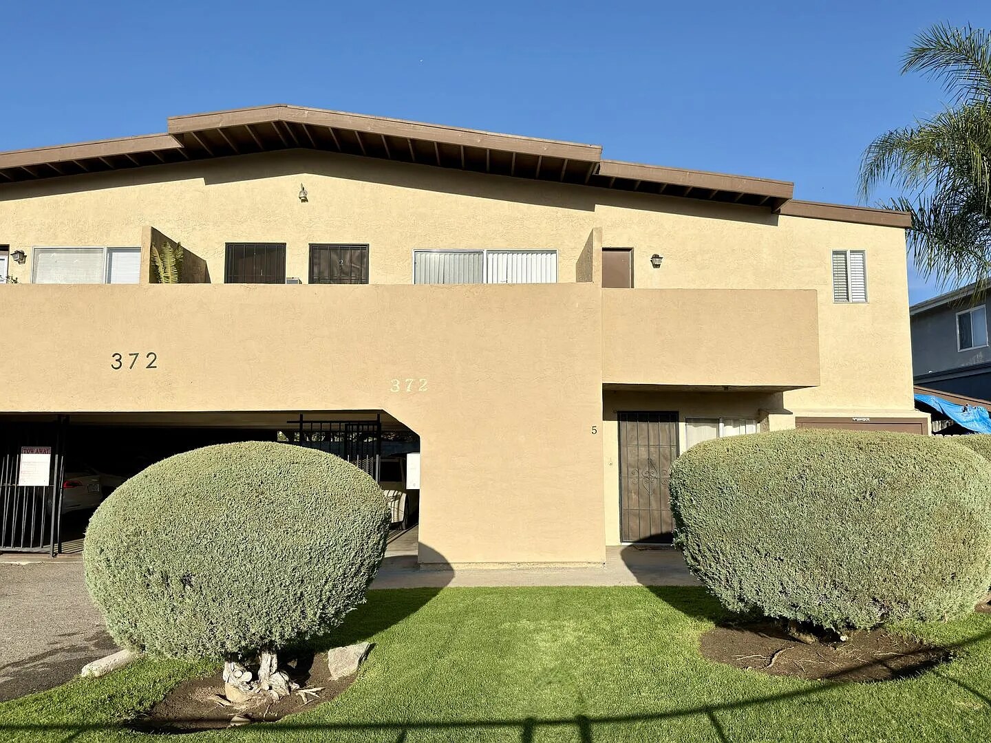 372 Pala Vista Apartments exterior