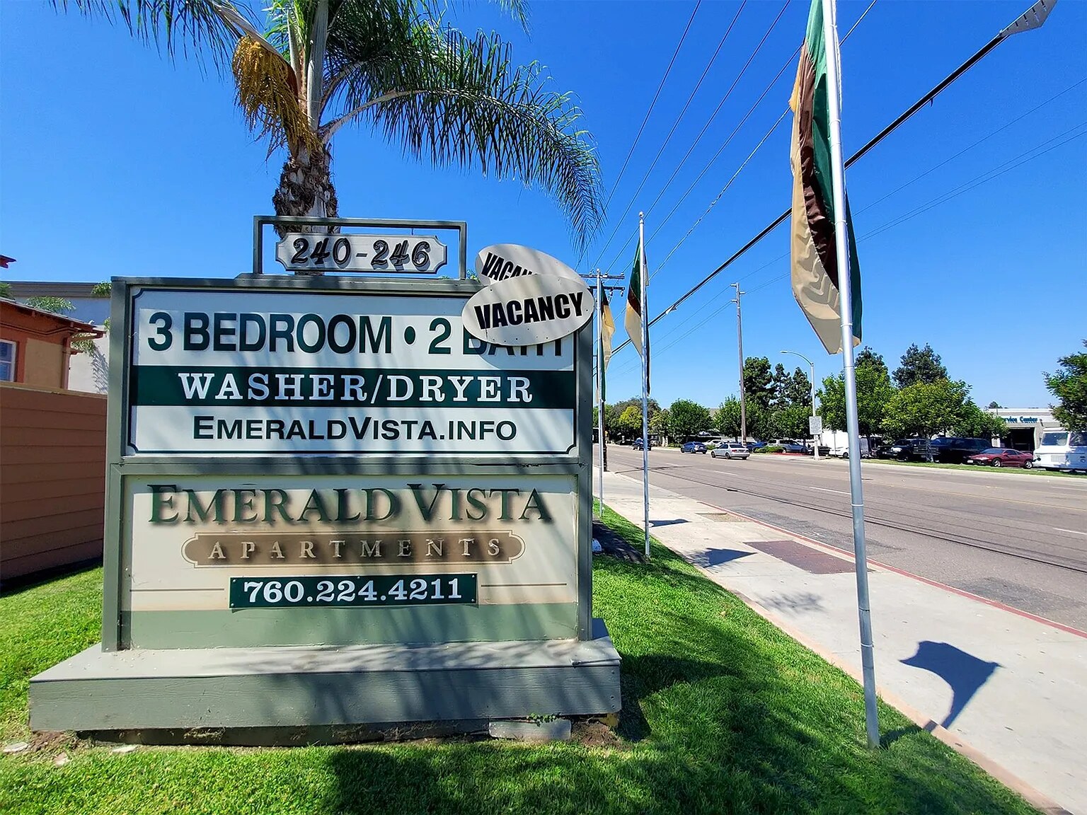 Emerald Vista on Emerald exterior