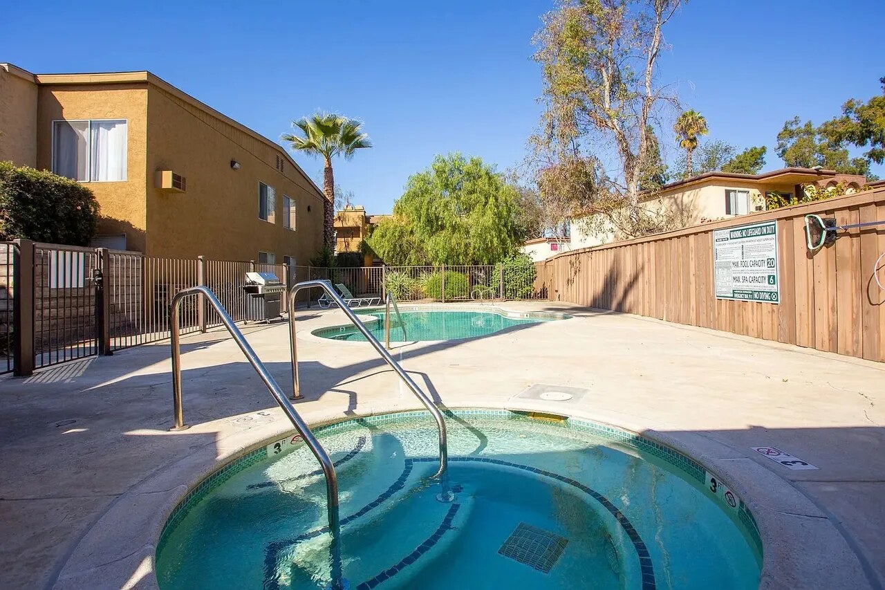 Fireside Village Apartments exterior