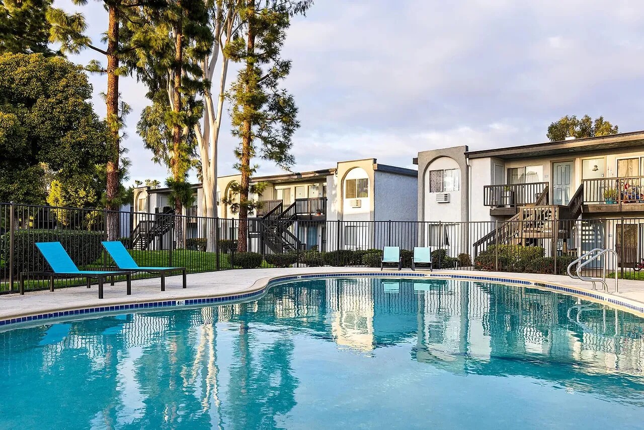 Park Avenue Apartments Exterior