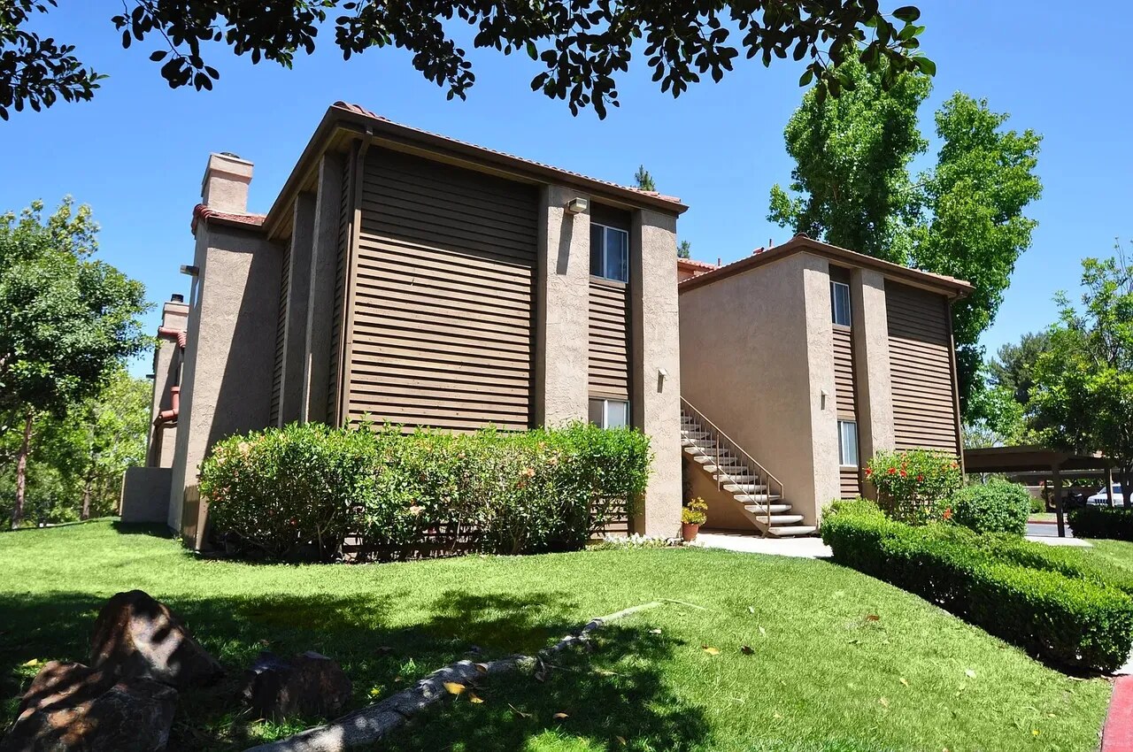 Shadowridge Summerwind exterior