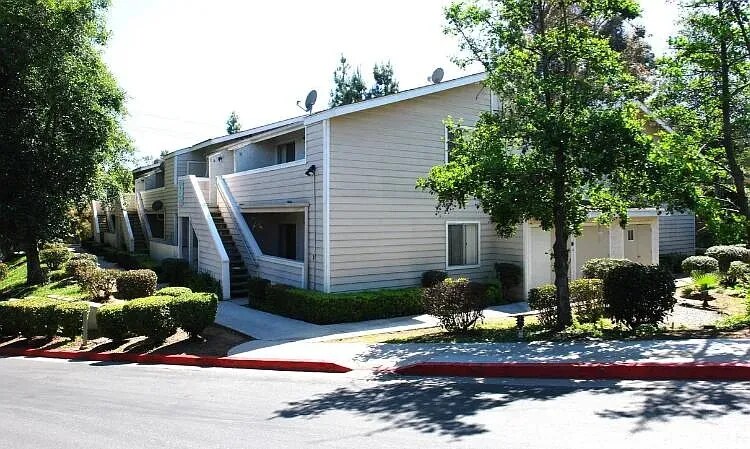 Summer Creek Apartments exterior