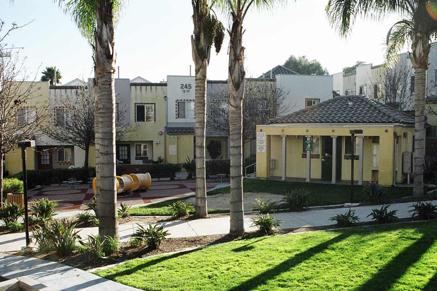 Cedar Road Apartments exterior