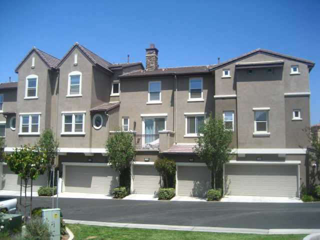 1379 Cattail Court Apartments exterior