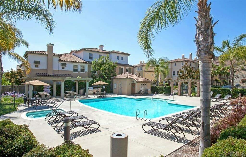 2055 Silverado Street Townhome exterior