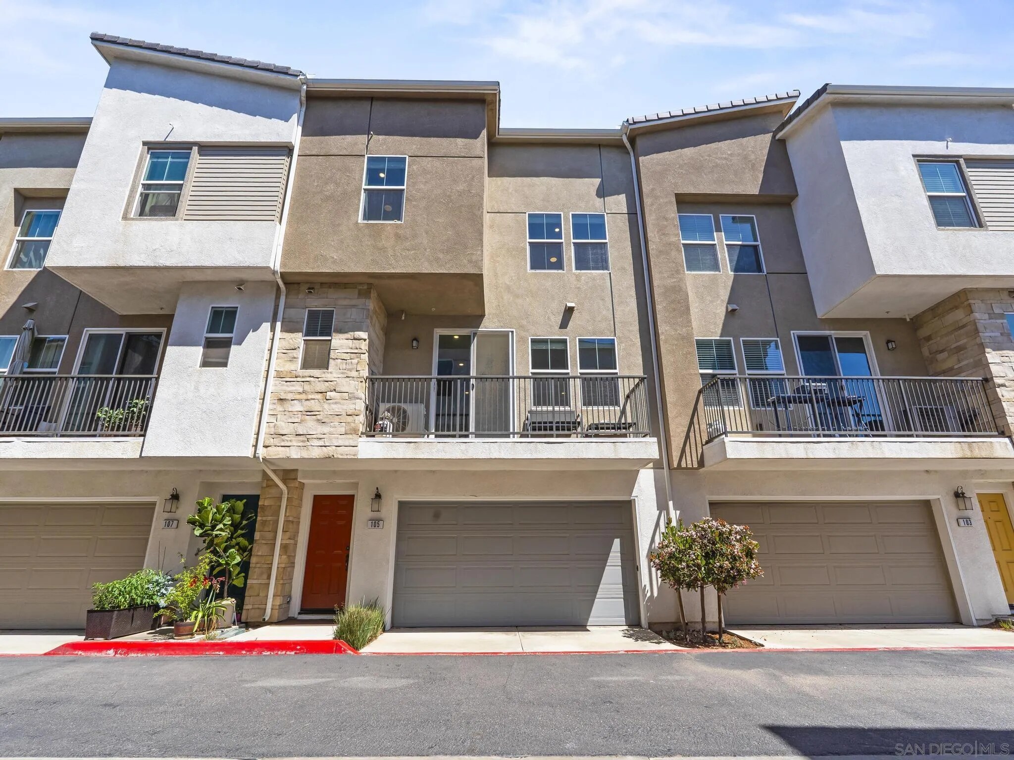 350 Fitzpatrick Road Townhome exterior