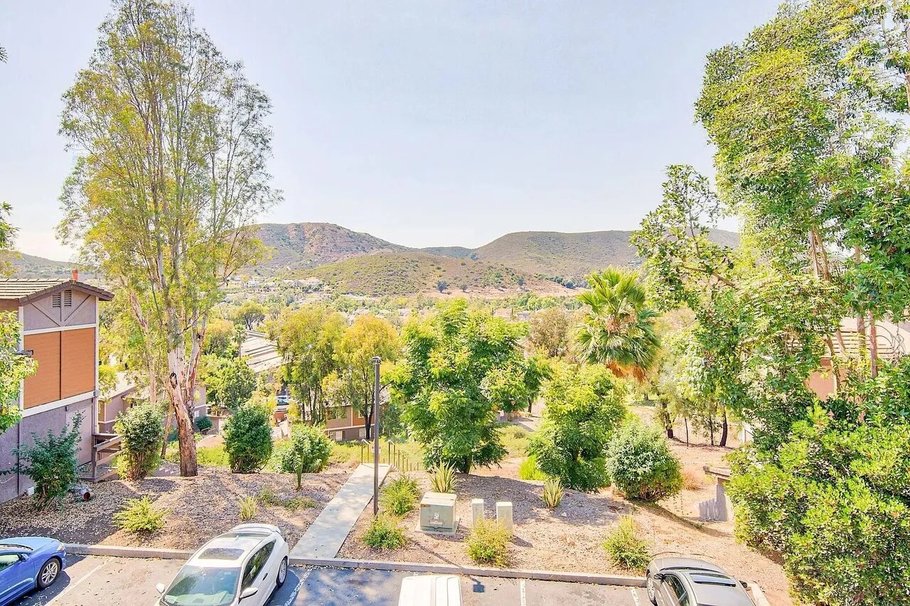 Tuscany Hills Rental Community exterior