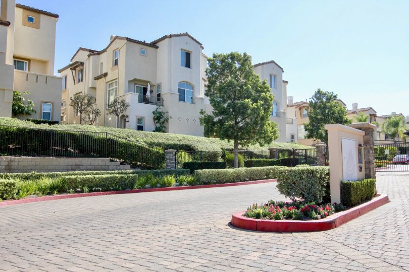 731 Kellogg Street Townhomes Exterior