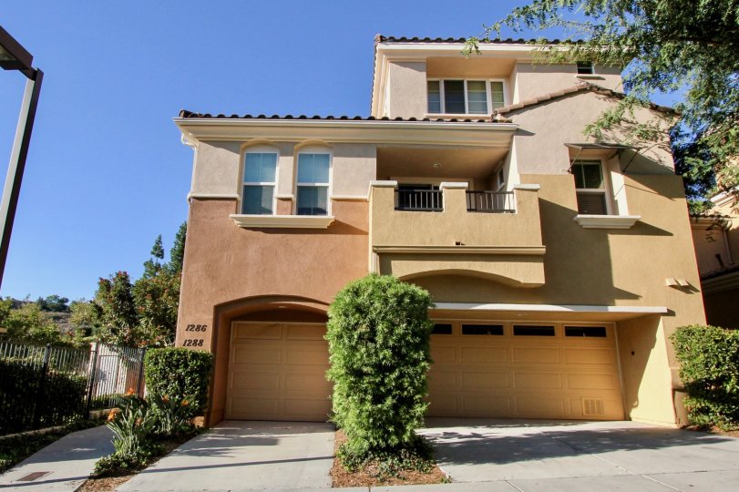 1490 Clearview Way Townhome Exterior