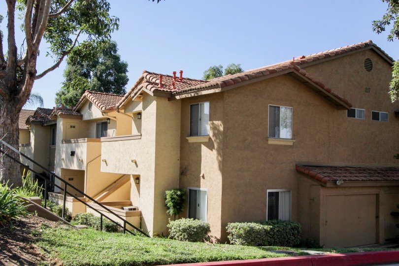 207 Woodland Parkway Unit 131 Rental Exterior