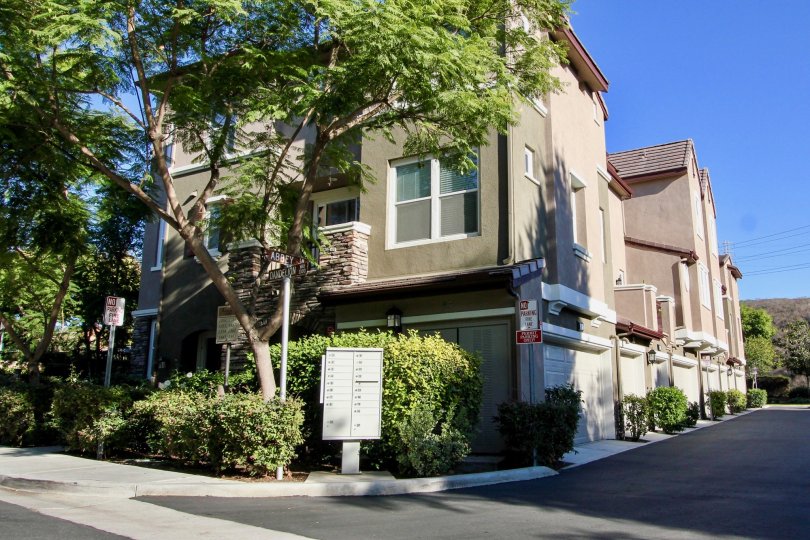 1369 Cattail Court Townhomes exterior