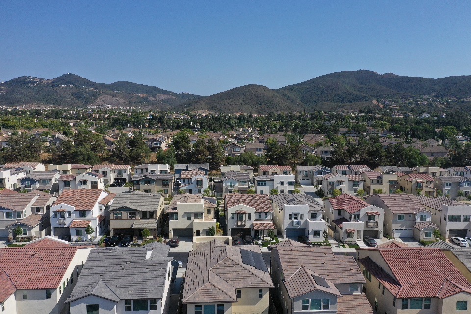 495 Village Greens Way Rental Amenities