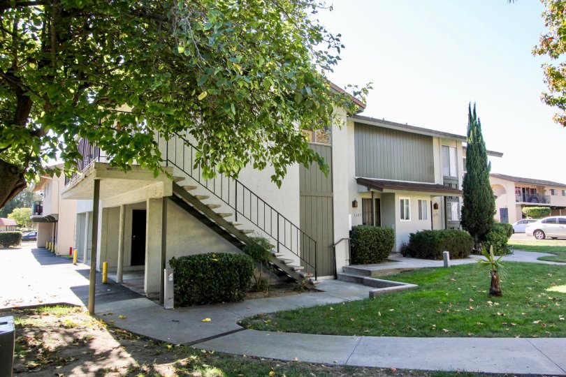 1622 Rue De Valle Townhome Exterior