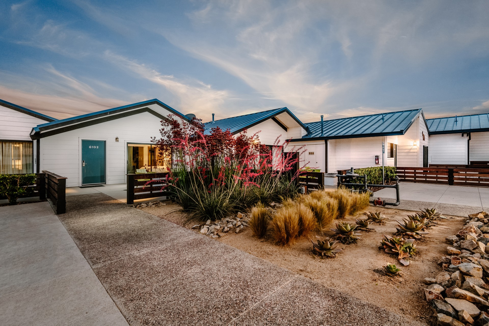 1717 Playa Vista Rental Exterior
