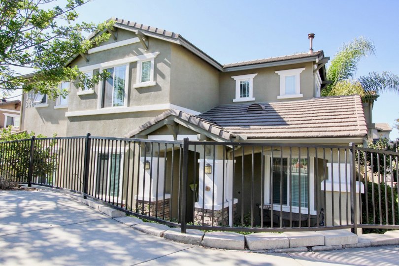 314 Borden Road Condo exterior