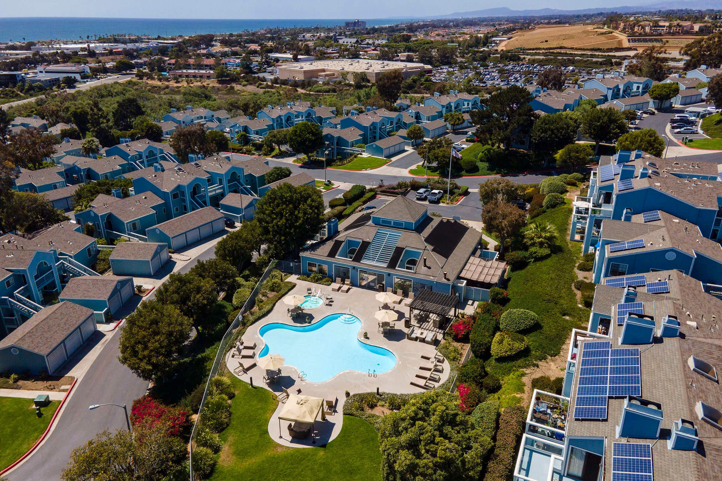 Seagate Condominium Rentals exterior