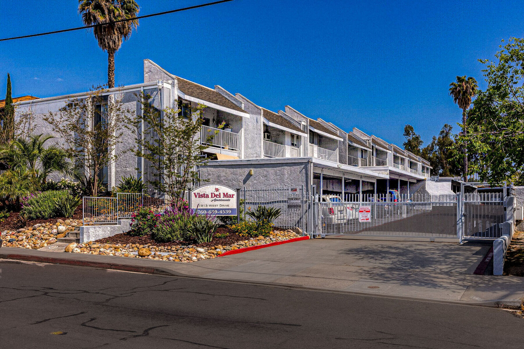 Vista Del Mar Amenities