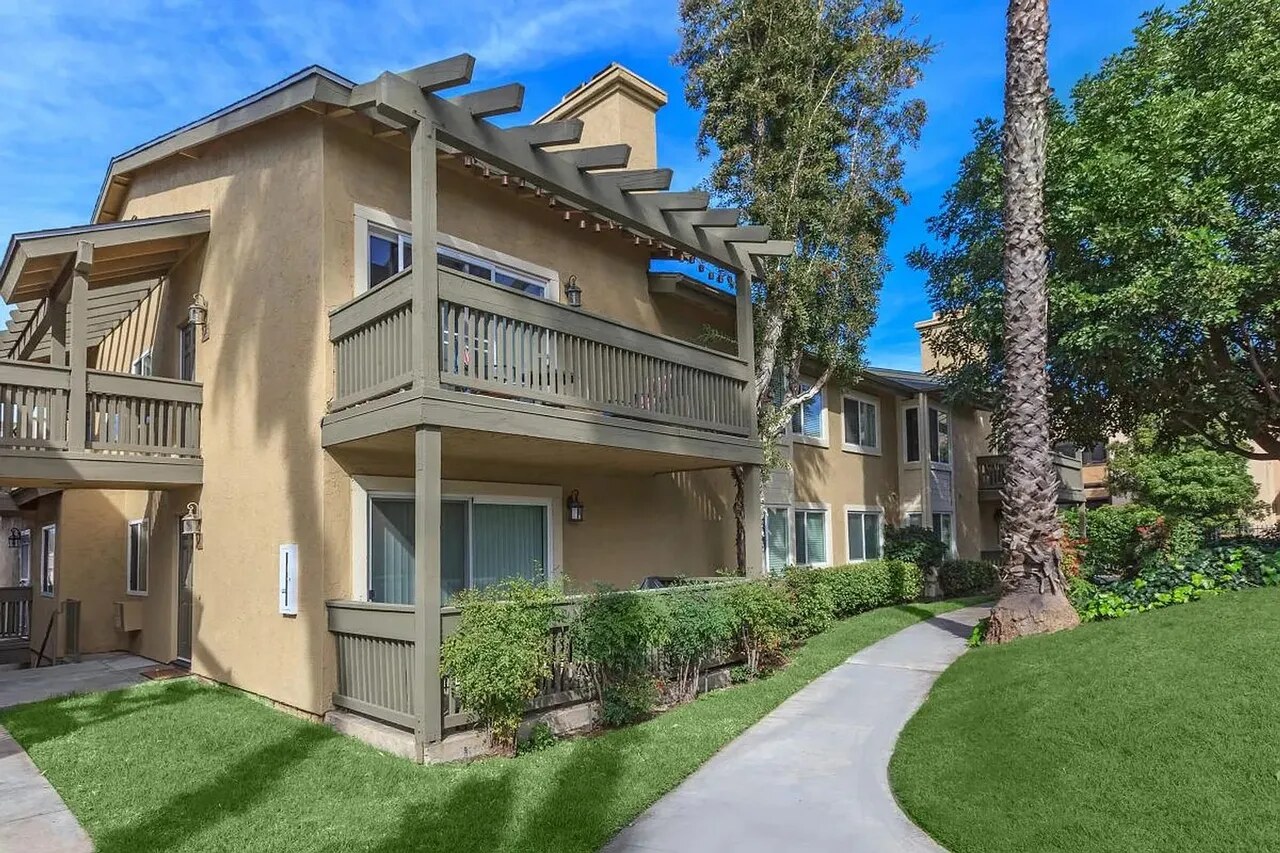 Hilltop Condos at Sienna Hills Amenities